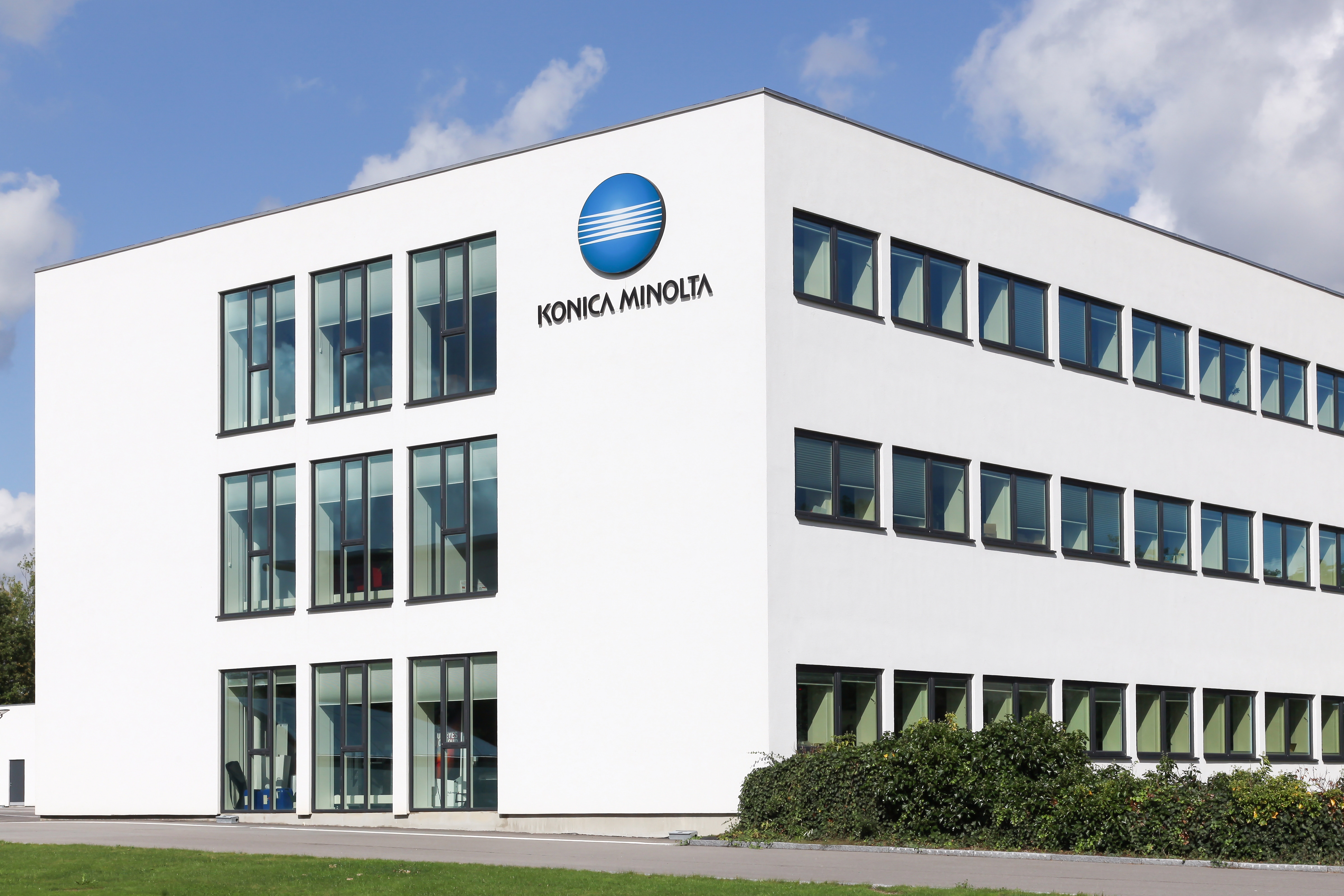 konica-minolta